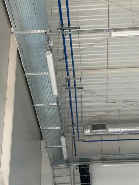 montaż instalacji pneumatycznej